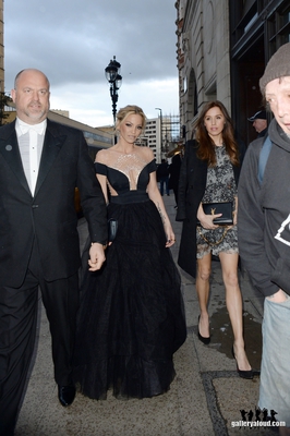 Outside_Porchester_Hall_for_the_National_Film_Awards_28_03_18_28529.jpg