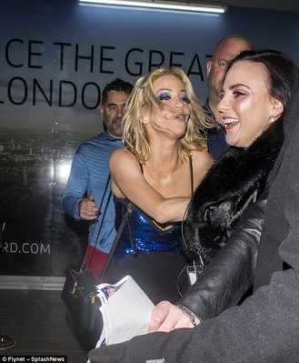 Sarah_Harding_was_keen_on_cutting_loose_as_she_attended_OK21_Magazines_25th_anniversary_party2C_London_21_03_18_281029.jpg