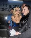 Имя файла=Sarah_Harding_was_keen_on_cutting_loose_as_she_attended_OK21_Magazines_25th_anniversary_party2C_London_21_03_18_281029.jpg
Размер файла=139КБ
Размеры=634x769
Дата=Март 31, 2018 Sarah_Harding_was_keen_on_cutting_loose_as_she_attended_OK21_Magazines_25th_anniversary_party2C_London_21_03_18_281029.jpg