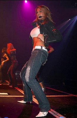 G-A-Y_Performance_19_02_05_286429.jpg