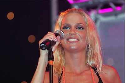 Party_in_the_Park_Crawley_01_07_05_283729.jpg