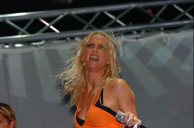 Party_in_the_Park_Crawley_01_07_05_286929.jpg