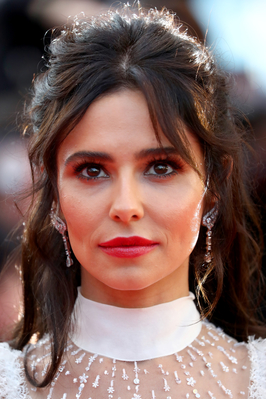 Ash_Is_Purest_White_premiere_at_the_71st_Cannes_Film_Festival_in_Cannes_11_05_18_2819629.jpg