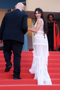 Имя файла=Ash_Is_Purest_White_premiere_at_the_71st_Cannes_Film_Festival_in_Cannes_11_05_18_2820229.jpg
Размер файла=1830КБ
Размеры=3197x4795
Дата=Май 15, 2018 Ash_Is_Purest_White_premiere_at_the_71st_Cannes_Film_Festival_in_Cannes_11_05_18_2820229.jpg