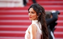 Имя файла=Ash_Is_Purest_White_premiere_at_the_71st_Cannes_Film_Festival_in_Cannes_11_05_18_2832729.jpg
Размер файла=58КБ
Размеры=1024x638
Дата=Май 15, 2018 Ash_Is_Purest_White_premiere_at_the_71st_Cannes_Film_Festival_in_Cannes_11_05_18_2832729.jpg
