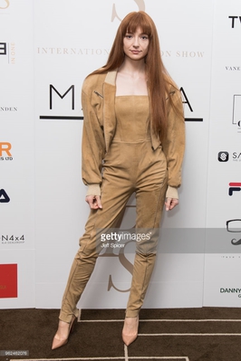 International_Fashion_Show_at_London_s_Rosewood_Hotel_25_05_18_281329.jpg