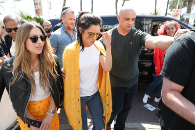Arriving_at_a_beach_club_during_the_71st_annual_Cannes_Film_Festival_12_05_18_2825229.jpg