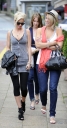 Sarah_Harding_out_in_Alderley_Edge_180709_3.jpg