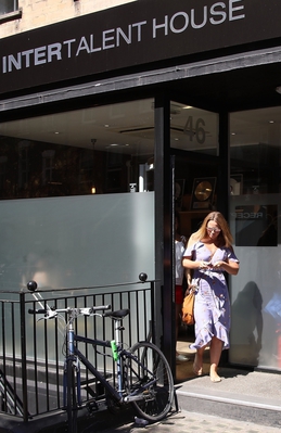 Leaving_Intertalent_House2C_London_25_06_18_281829.jpg