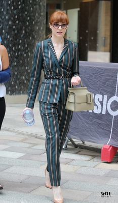 Outside_the_ITV_studios_05_07_18_28629.jpg