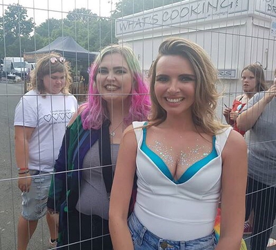 Hull_Pride_22_07_18_281029.jpg
