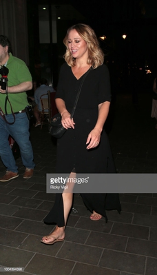 Leaving_Brasserie_Zedel_after_her_performance_23_07_18_282629.jpg
