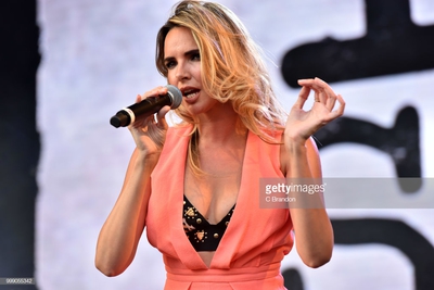 Nadine_Coyle_performs_on_stage_at_Kew_The_Music_at_Kew_Gardens_14_07_18_28729.jpg