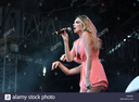 Nadine_Coyle_performs_on_stage_at_Kew_The_Music_at_Kew_Gardens_14_07_18_282629.jpg