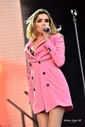 Nadine_Coyle_performs_on_stage_at_Kew_The_Music_at_Kew_Gardens_14_07_18_282929.jpg
