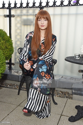Nicola_Roberts_join_Jamie_Genevieve_and_Patricia_Bright_to_celebrate_the_global_collaboration_of_the_ultimate_colour_fantasy_creating_their_own_M_A_C_Lipstick_shade_at_The_London_Edition_16_08_18_281329.jpg
