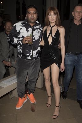 Nicola_Roberts_attend_the_Julien_Macdonald_SS19_Show_15_09_18_285429.jpg