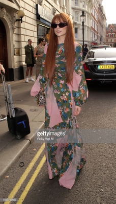 Nicola_Roberts_attends_the_House_Of_Holland_front_row_during_London_Fashion_Week_15_09_18_281429.jpg