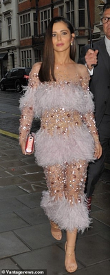 Outside_the_Claridges_Hotel2C_London_22_09_18_281629.jpg