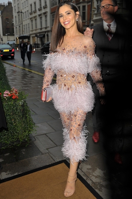 Outside_the_Claridges_Hotel2C_London_22_09_18_281929.jpg