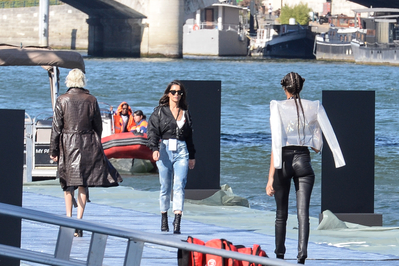Pokaz_L_Oreal_Paris2C_Paryz2C_Francja_-_proba_30_09_18_282529.jpg