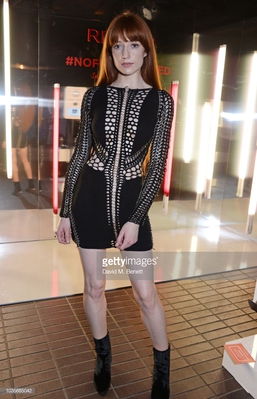 Nicola_Roberts_continued_her_daring_display_as_she_attended_the_Adwoa_Aboah_x_Revlon_Live_Boldly_party_at_Jack_Solomons_Club_in_London_18_09_18_282329.jpg