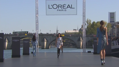 Le_Defile_L_Oreal_Paris_mp40125.jpg
