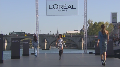 Le_Defile_L_Oreal_Paris_mp40127.jpg