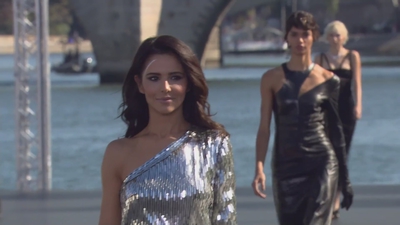 Le_Defile_L_Oreal_Paris_mp40172.jpg
