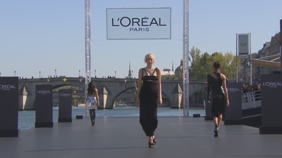 Le_Defile_L_Oreal_Paris_mp40231.jpg