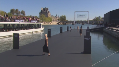 Le_Defile_L_Oreal_Paris_mp40242.jpg