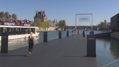 Le_Defile_L_Oreal_Paris_mp40246.jpg