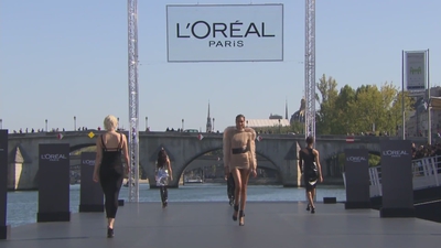 Le_Defile_L_Oreal_Paris_mp40264.jpg