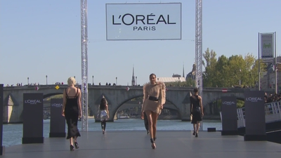 Le_Defile_L_Oreal_Paris_mp40268.jpg