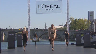 Le_Defile_L_Oreal_Paris_mp40269.jpg