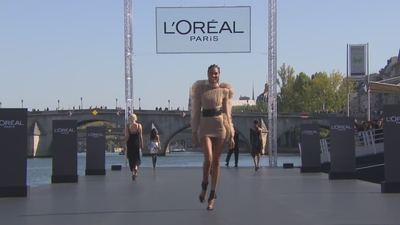 Le_Defile_L_Oreal_Paris_mp40285.jpg