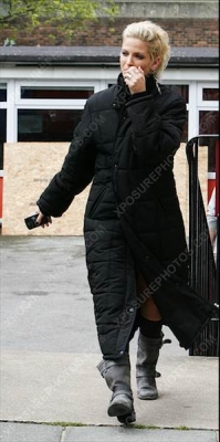 Sarah_Harding_on_the_set_of_St_Trinians_in_London_210709_9.jpg