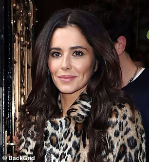 Arriving___leaving_the_Scott_s_restaurant_in_London2C_UK_14_11_18_28929.jpg
