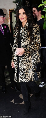 Arriving___leaving_the_Scott_s_restaurant_in_London2C_UK_14_11_18_282329.jpg