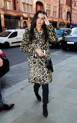 Arriving___leaving_the_Scott_s_restaurant_in_London2C_UK_14_11_18_283929.jpg