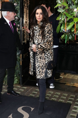 Arriving___leaving_the_Scott_s_restaurant_in_London2C_UK_14_11_18_285729.jpg