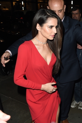 Cheryl_Cole_seen_arriving_at__We_are_most_Amused_and_Amazed_-_Comedy_Gala__at_The_London_Palladium_22_10_18_289329.jpg