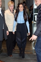 Имя файла=Cheryl_looks_glowing_in_a_denim_top_and_baggy_black_trousers_as_she_emerges_from_BBC_Radio_Studios_15_11_18_287829.jpg
Размер файла=760КБ
Размеры=2000x3000
Дата=Янв 02, 2019 Cheryl_looks_glowing_in_a_denim_top_and_baggy_black_trousers_as_she_emerges_from_BBC_Radio_Studios_15_11_18_287829.jpg