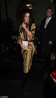 Cheryl_przed_restauracja_Serge_Et_Le_Phoque_w_Londynie_07_10_18_281129.jpg