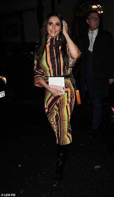 Cheryl_przed_restauracja_Serge_Et_Le_Phoque_w_Londynie_07_10_18_281229.jpg