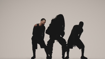 Cheryl_-_Love_Made_Me_Do_It_mp40074.jpg