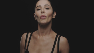Cheryl_-_Love_Made_Me_Do_It_mp40088.jpg