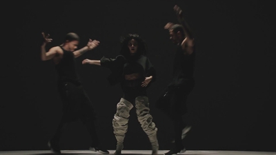Cheryl_-_Love_Made_Me_Do_It_mp40098.jpg