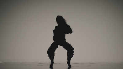 Cheryl_-_Love_Made_Me_Do_It_mp40116.jpg