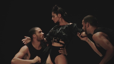 Cheryl_-_Love_Made_Me_Do_It_mp40178.jpg